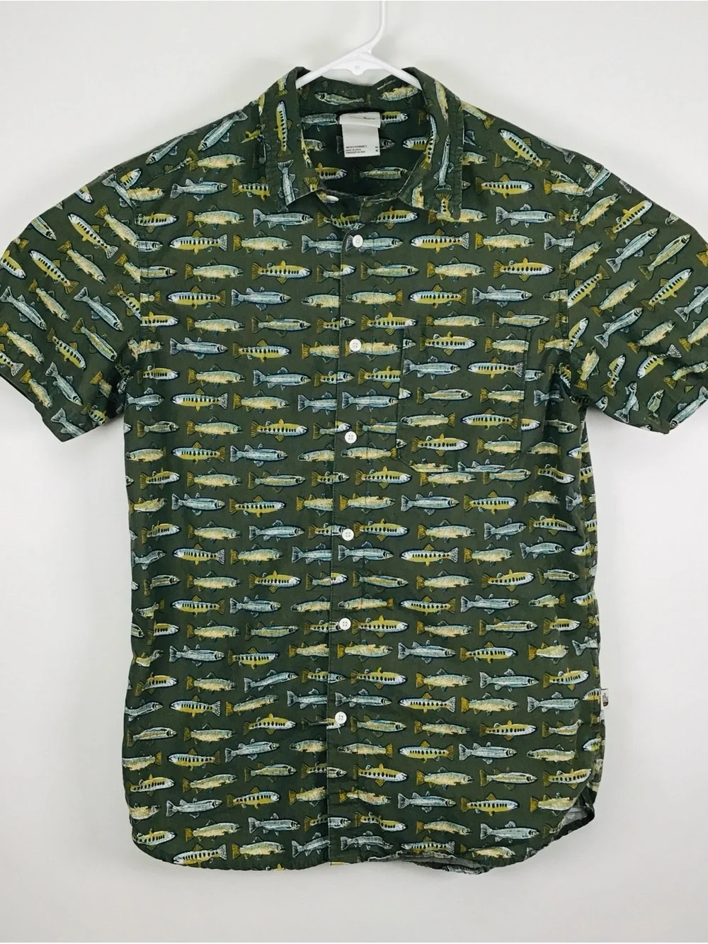 The North Face men’s short sleeve button up casual shirt medium